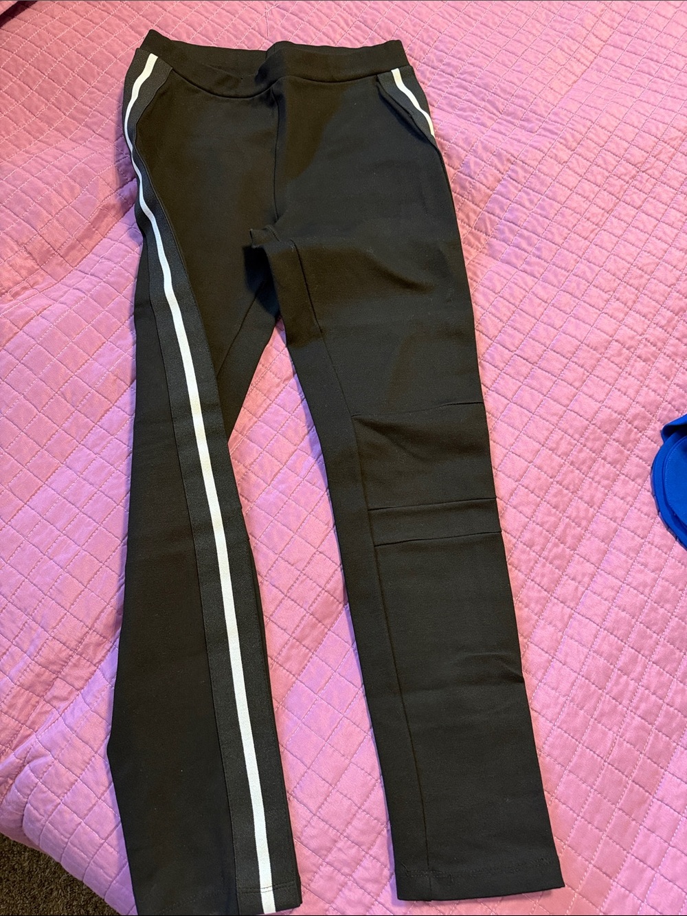 Zara women’s Pants with White Side Stripe